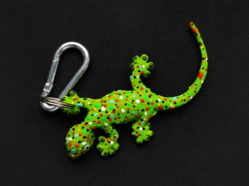 Schlüsselanhänger Kautschuk Gecko grün gepunktet