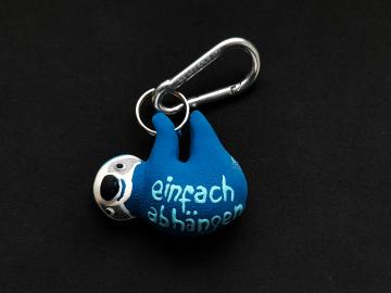 Schlüsselanhänger Kautschuk Faultier blau einfach abhängen