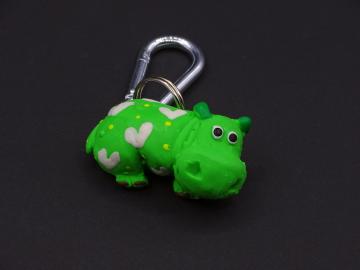 Schlüsselanhänger Kautschuk Hippo grün Herzen